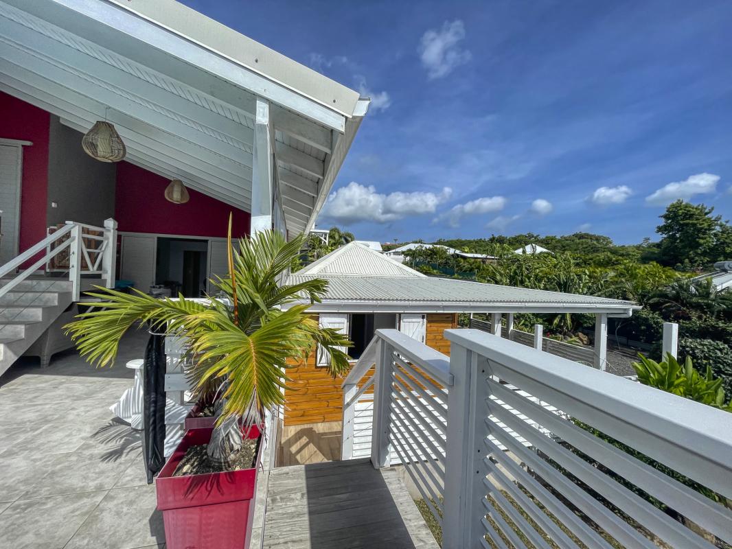 Location villa 5 chambres Saint François Guadeloupe-accès bungalow-35